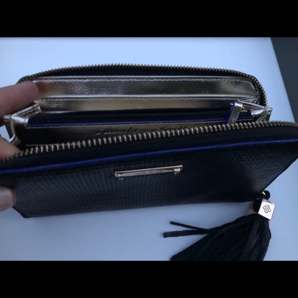Wallet - Picture 2 of 8